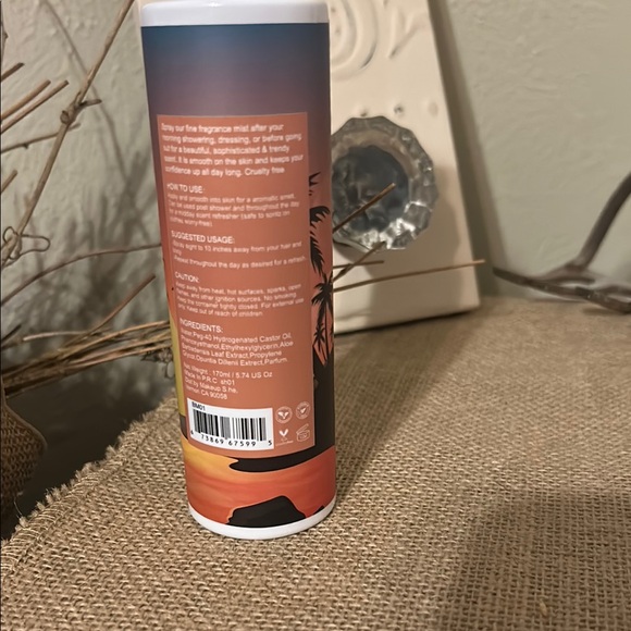 SHE hair and body mist - Picture 2 of 3